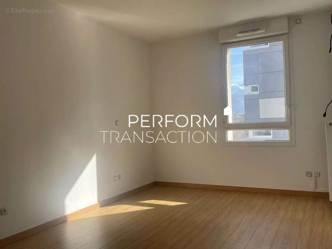 Appartement à ECHIROLLES