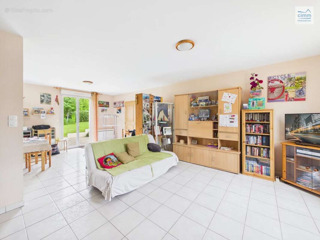 Maison de 70 m² sur un terrain de 1148 m² - photo 4