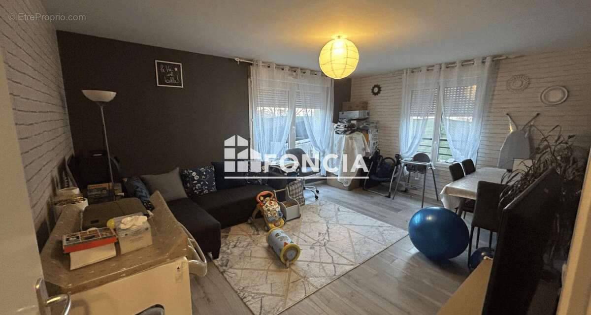 Appartement à VERNOUILLET