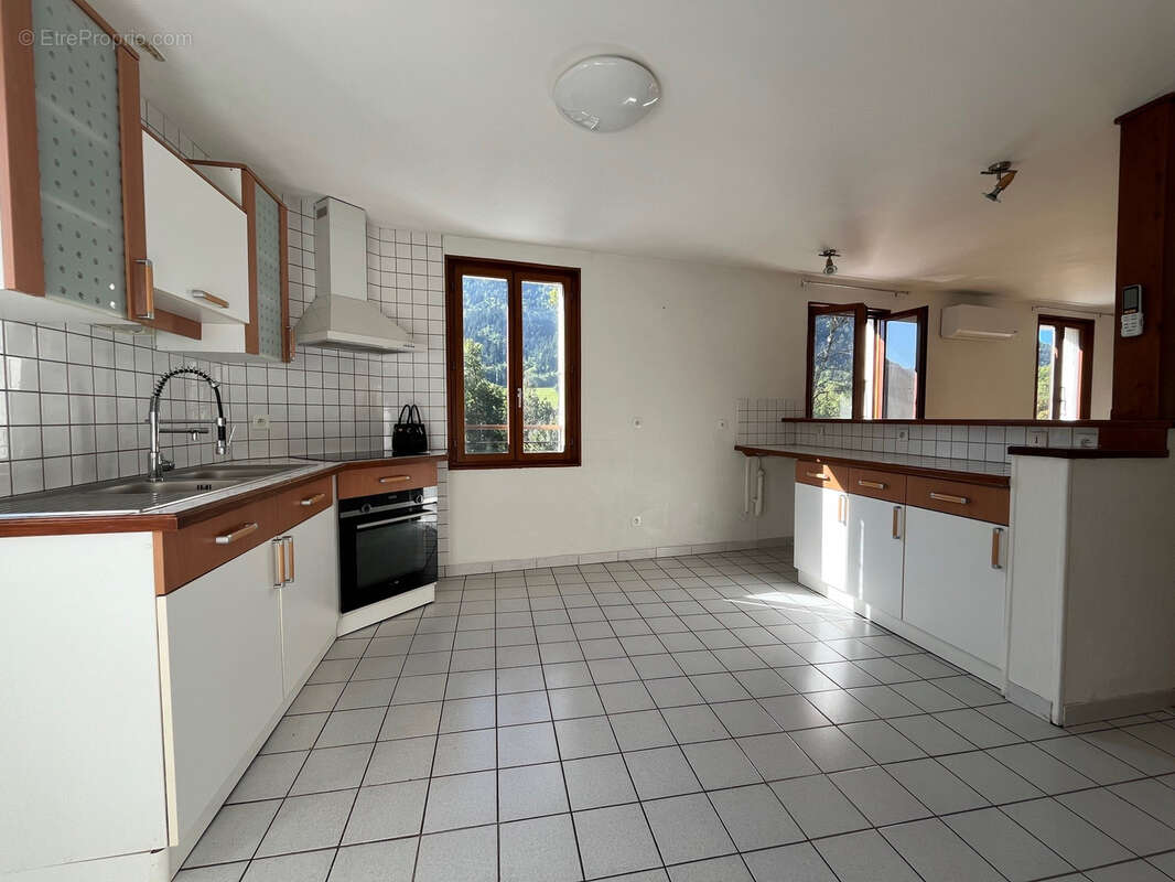 Appartement à SAINT-JEOIRE