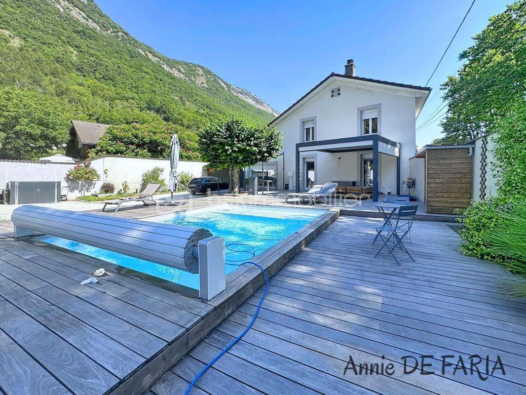 Maison à VIF