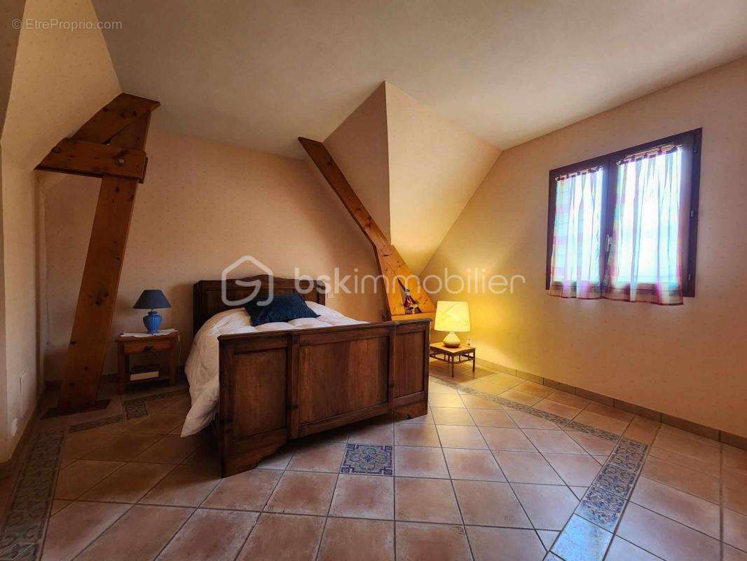 Belle maison familiale avec appartement indépendant et piscine, à 10 min au nord de Sens - photo 10