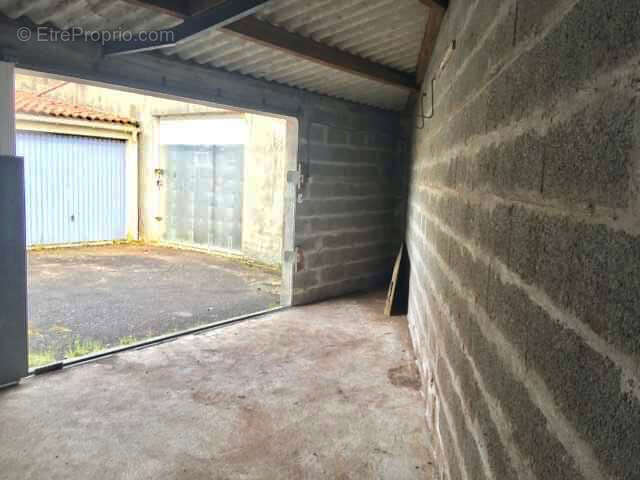 Parking à LES SABLES-D&#039;OLONNE