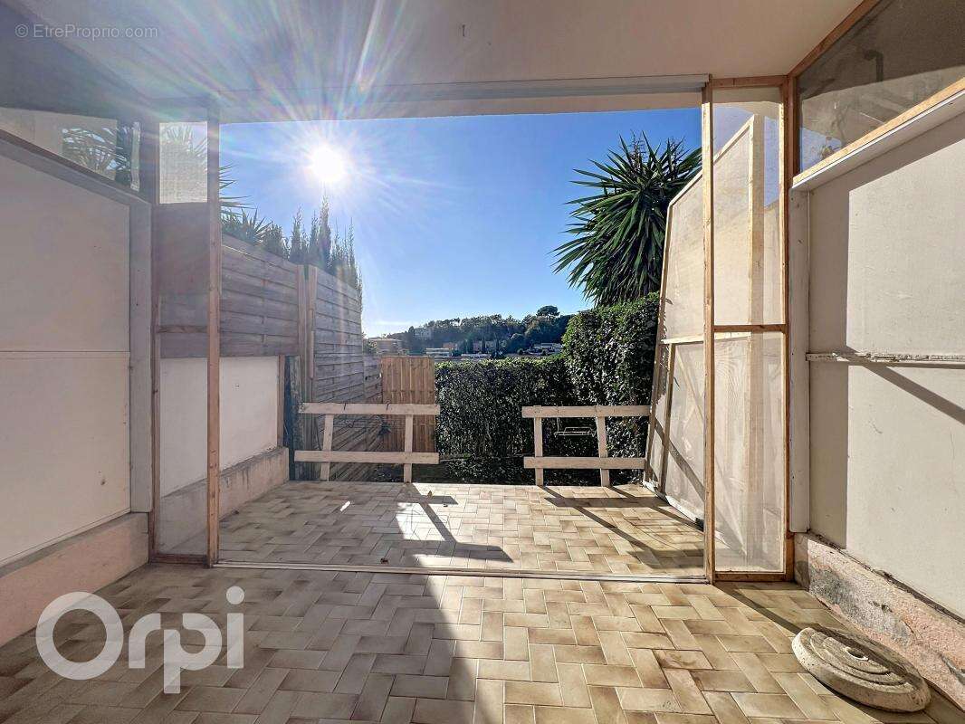 Appartement à VILLENEUVE-LOUBET