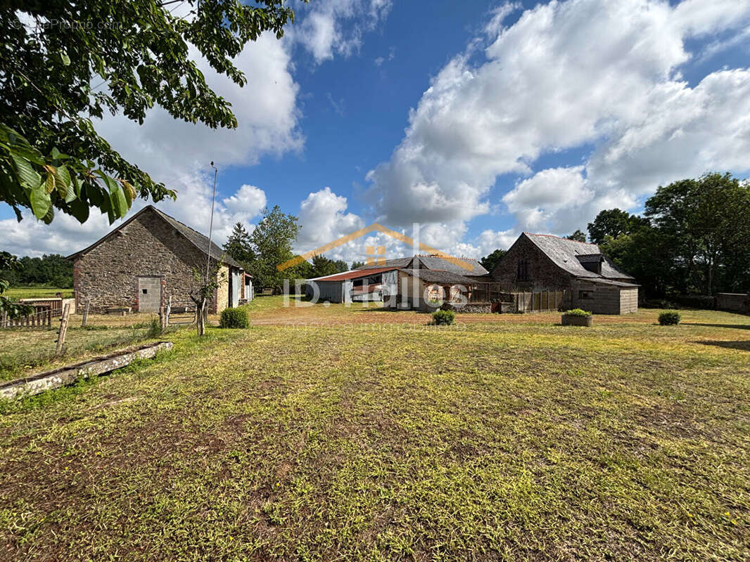 Maison à CRAON