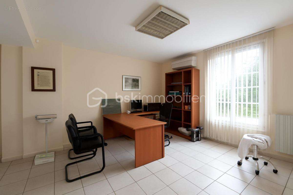 Maison à SAINT-PIERRE-DES-CORPS