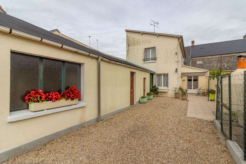 Maison à MUR-DE-SOLOGNE