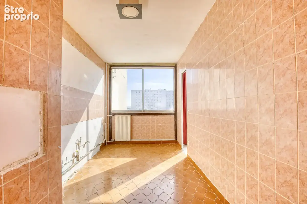 Appartement 3 pièces 73 m² à vendre à Bobigny (93000) - photo 3