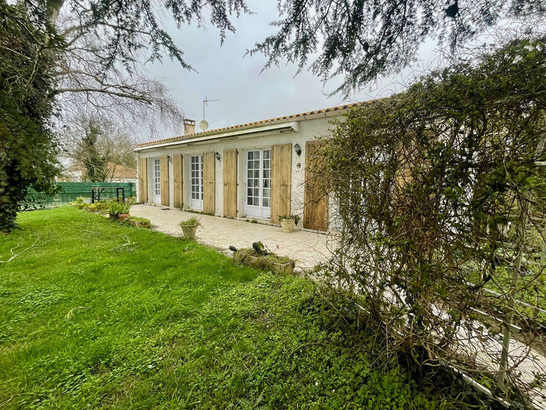 Maison à SAINT-CHRISTOPHE