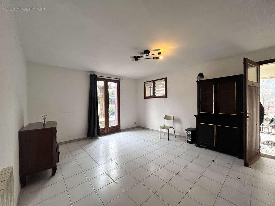En Cévennes, Maison avec gite et appartement, à vendre - photo 18