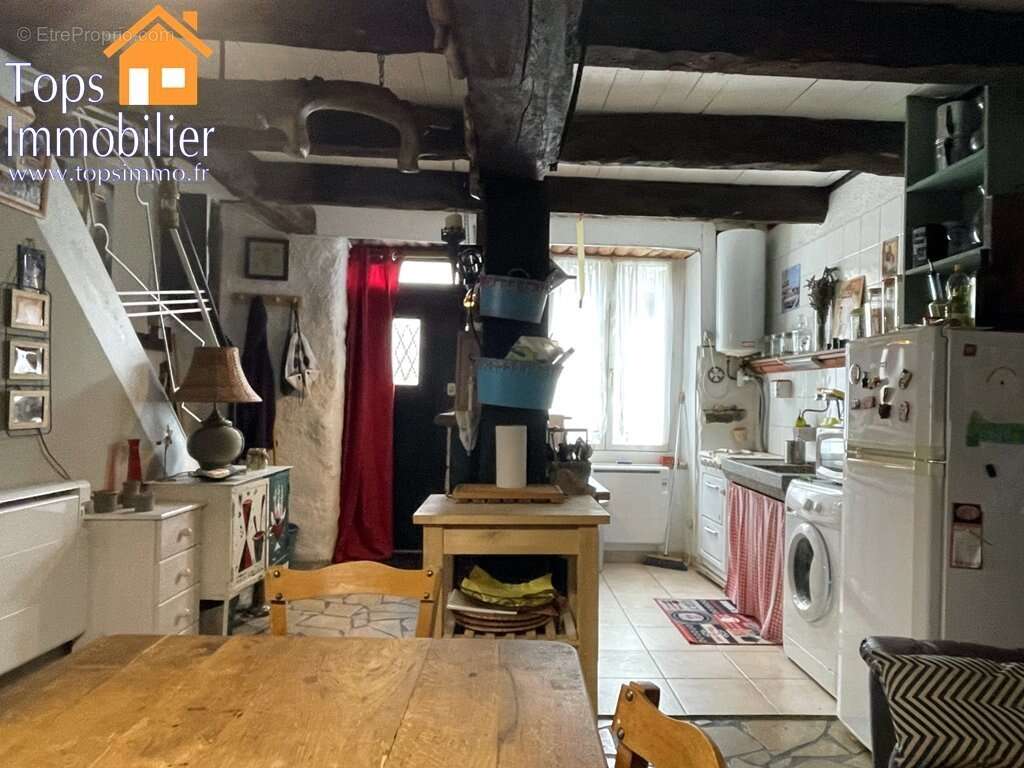 Maison à BOR-ET-BAR