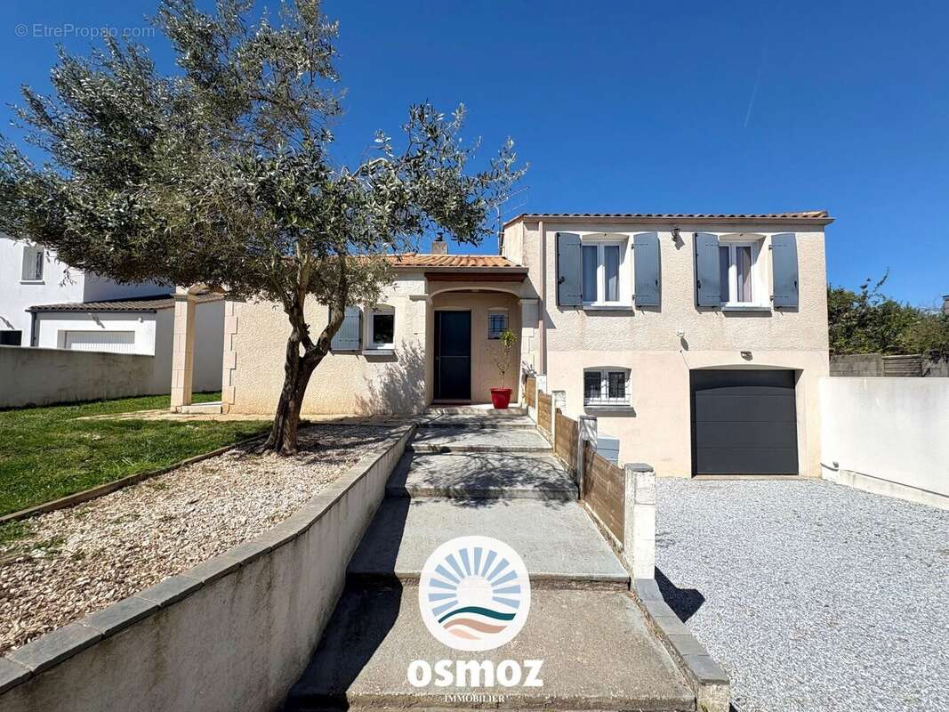 Maison à DOMPIERRE-SUR-MER