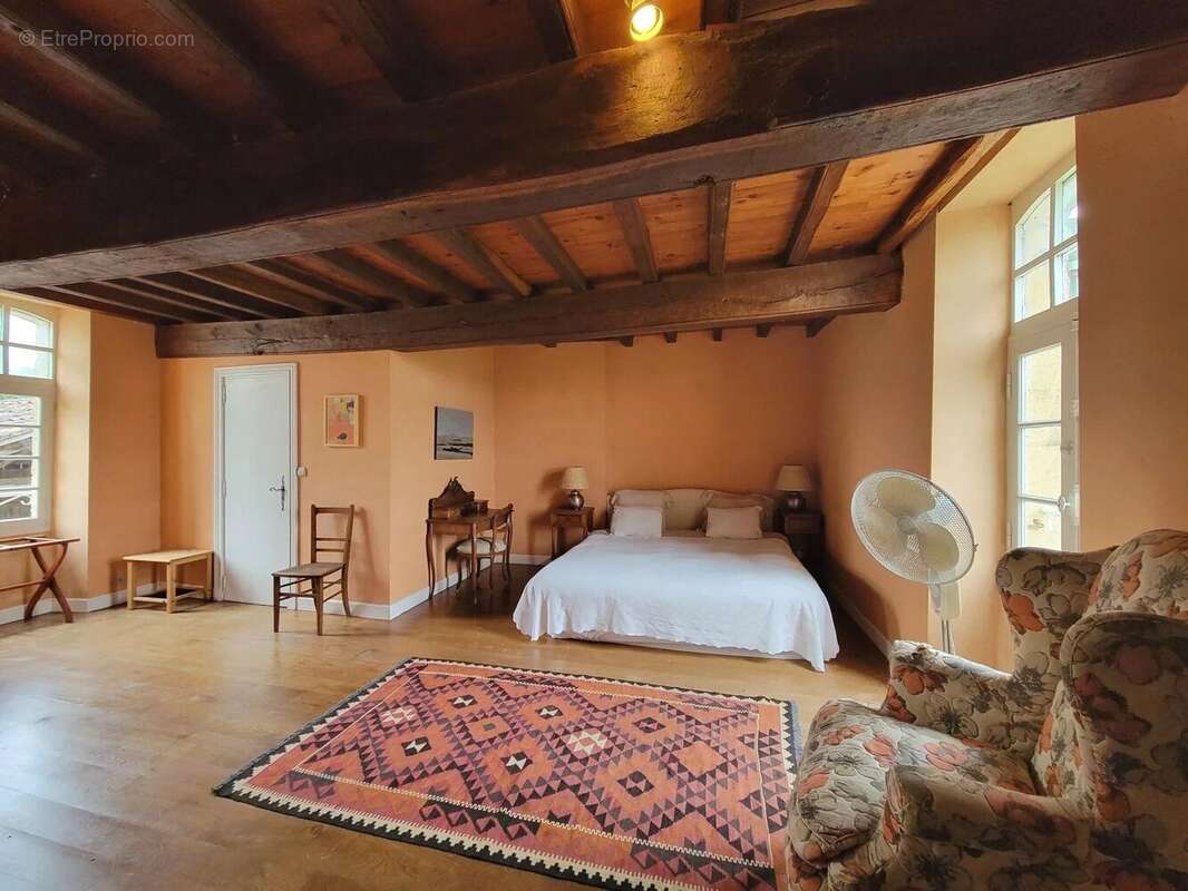 Maison à SAINT-ANTOINE-DE-BREUILH