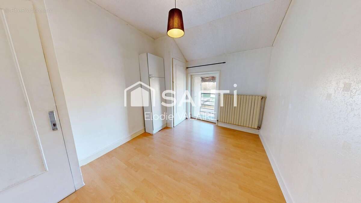 Photo 2 - Appartement à BOURGOIN-JALLIEU
