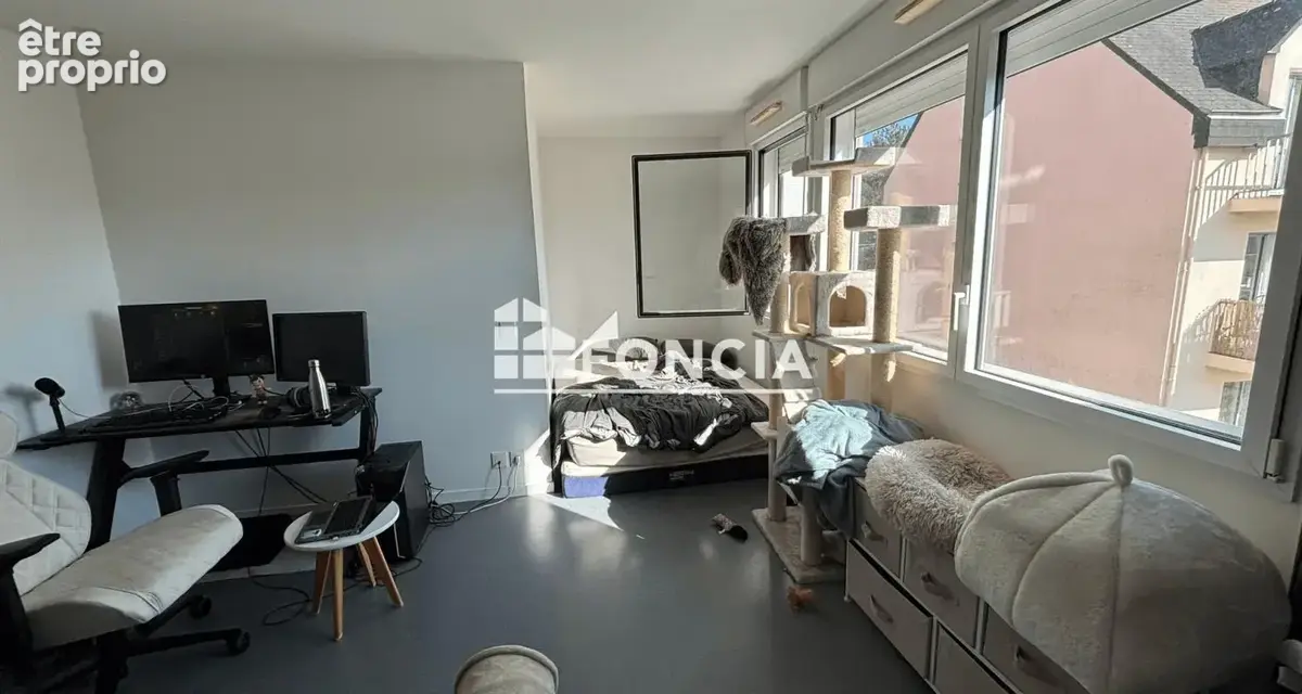 Boulevard Villebois Mareuil - Studio - Libre de locataire en Fevrier - photo 2