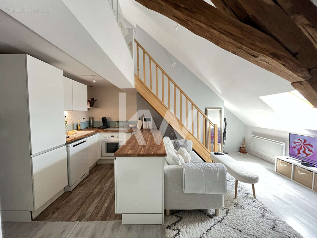 Appartement 49 m² à Orleans  - photo 2
