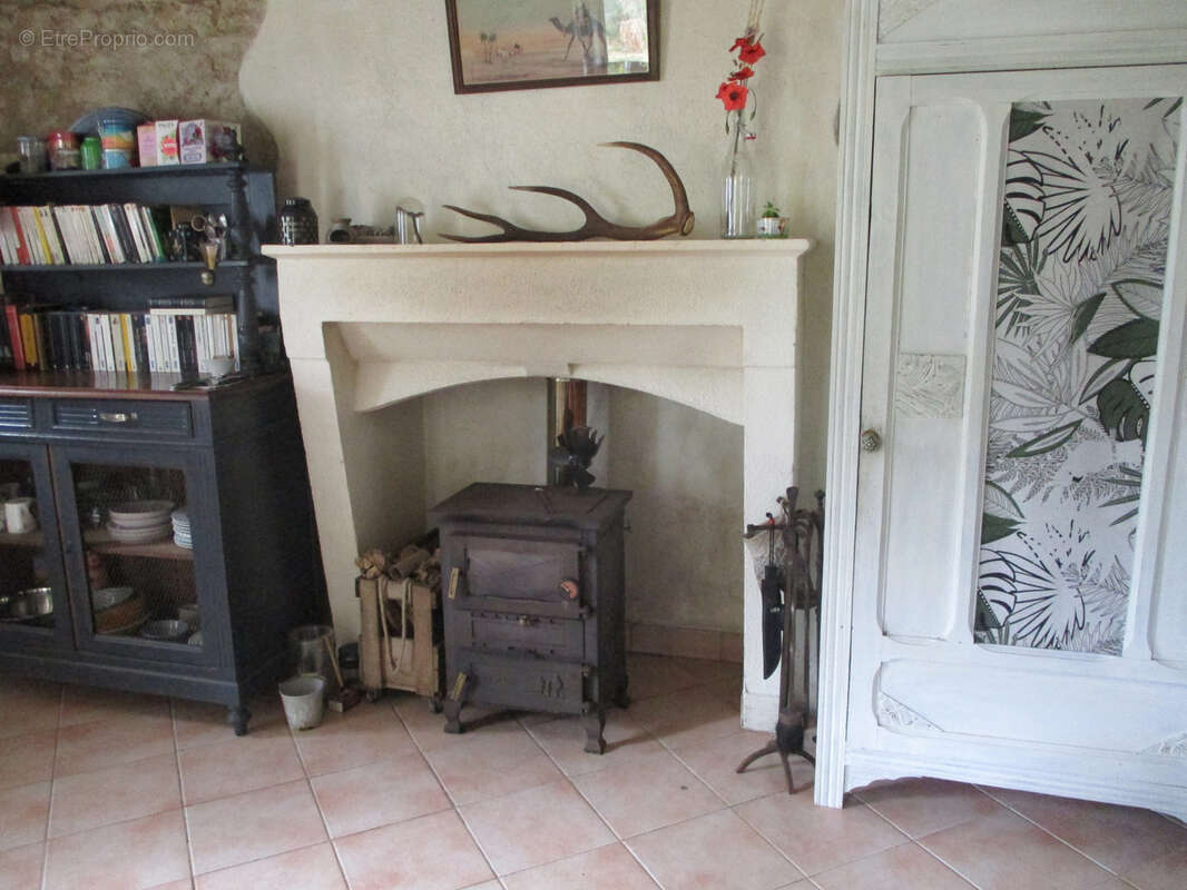 Maison à ROM