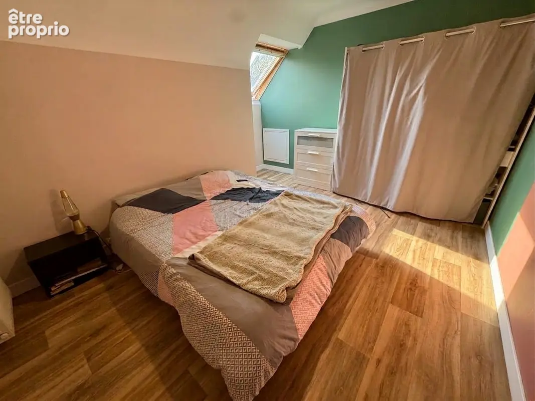 Appartement t2 - dernier étage - proche des transports - photo 4