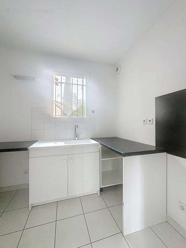 Exclusivite montfavet appartement t3 terrasse parking - photo 6