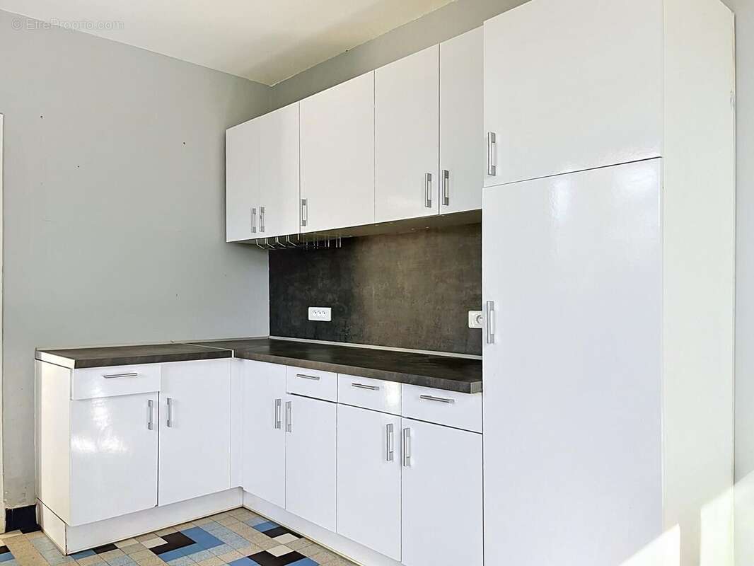 Maison 174 m² à Cazeres  - photo 3