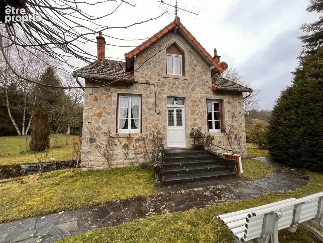 Maison - Maison à YDES