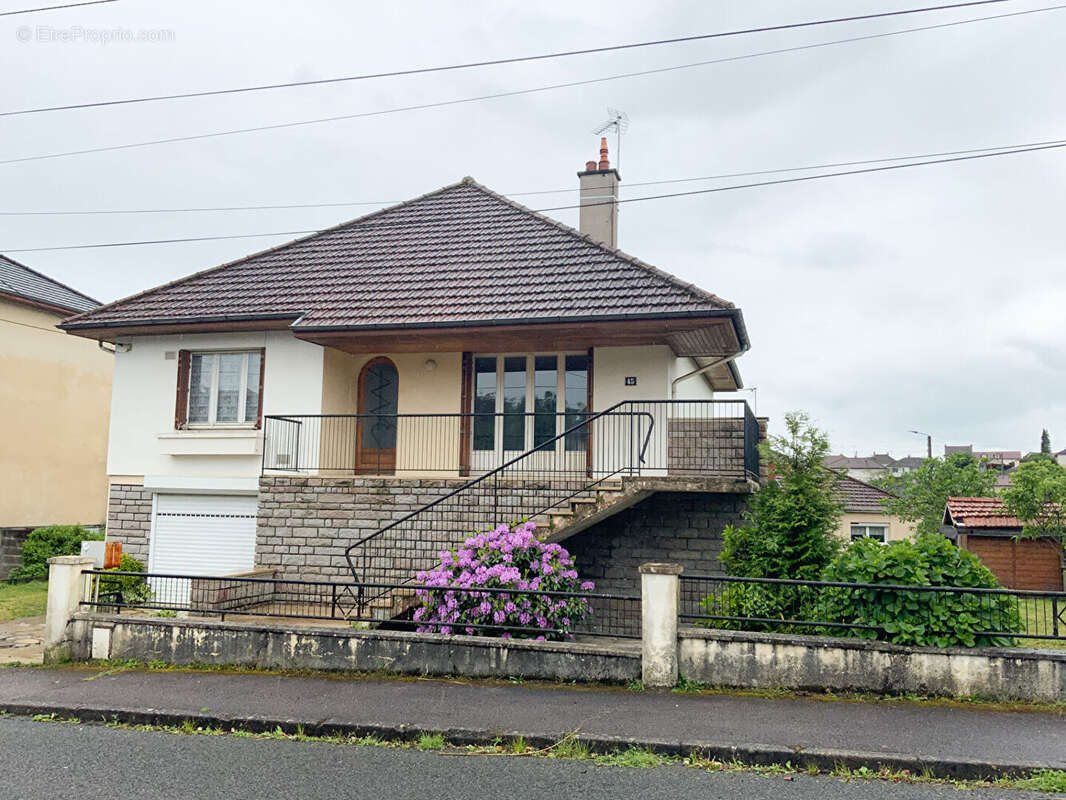 Maison à LE CREUSOT