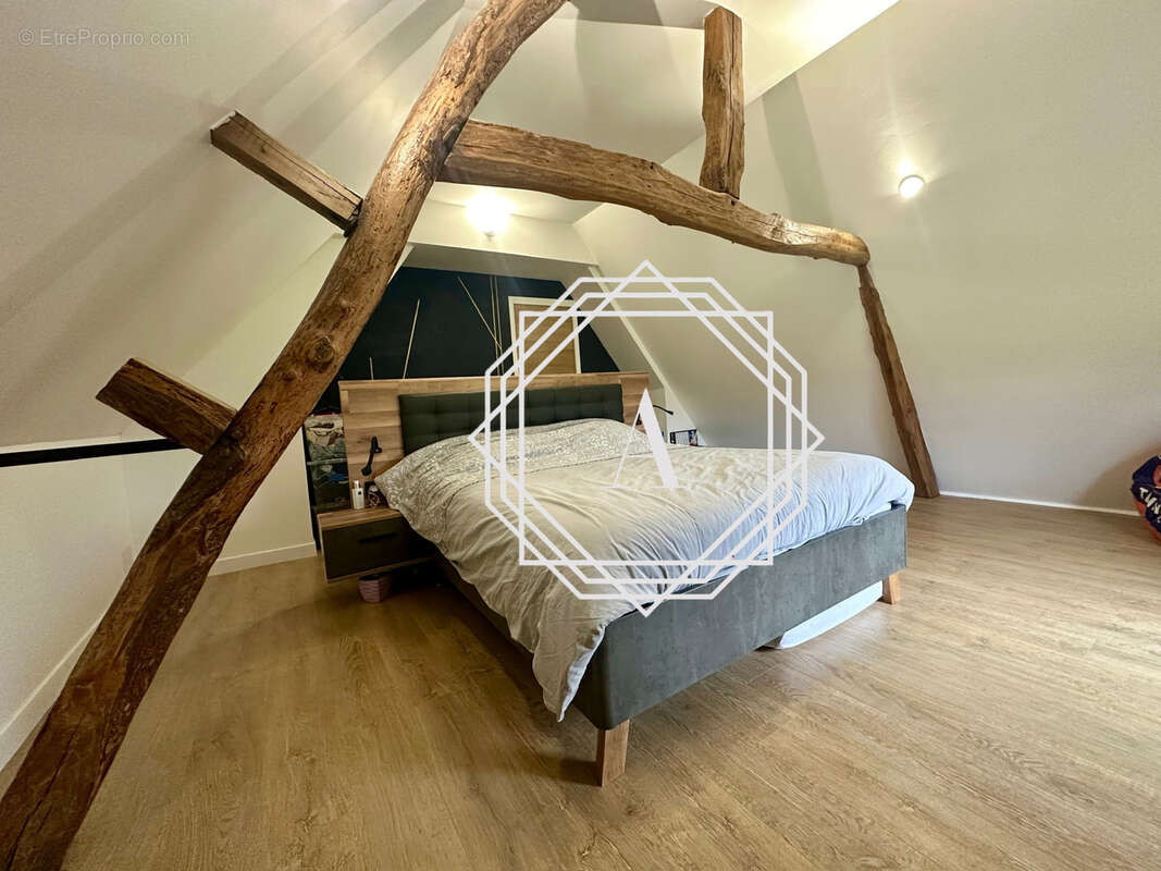 Maison à SAINT-CREPIN-IBOUVILLERS