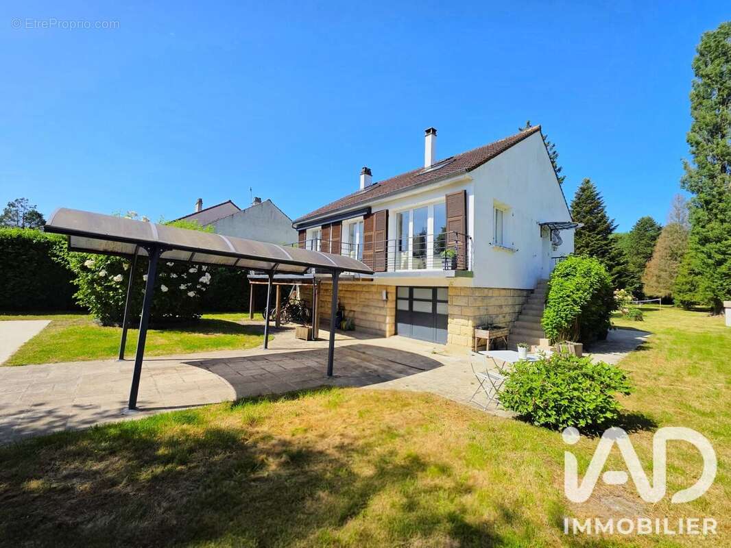 Maison 150 m² à Sonchamp  - photo 3
