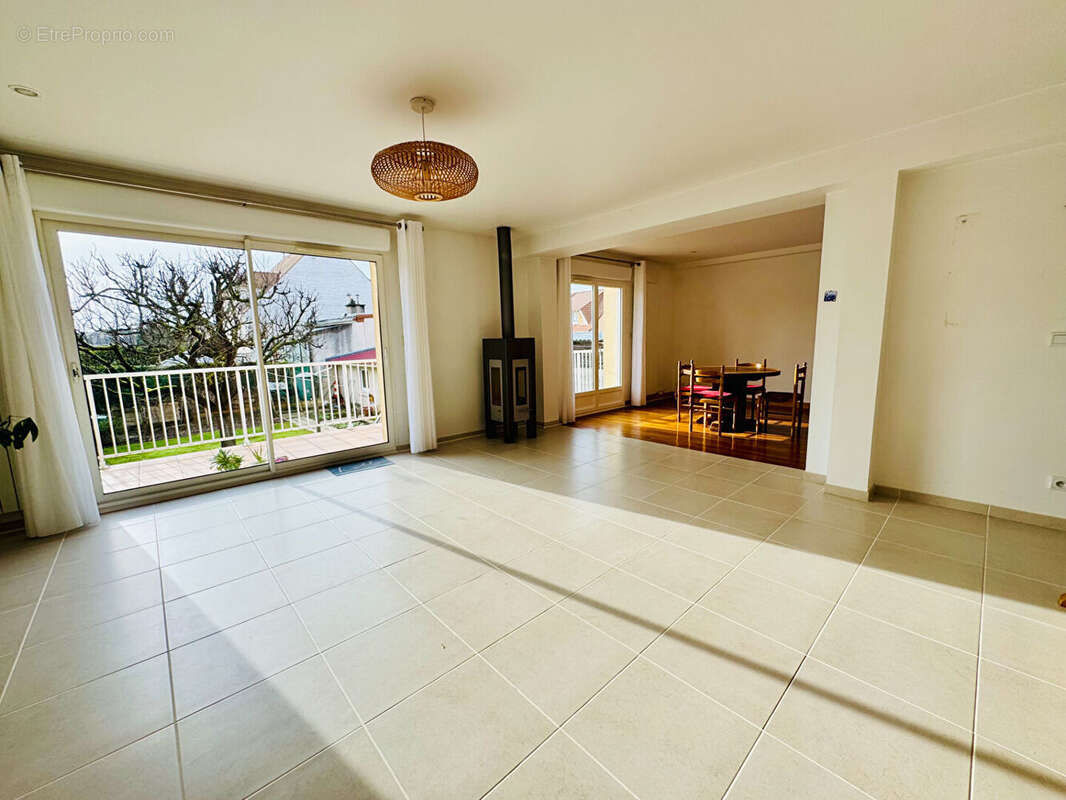 Maison à ATHIS-MONS