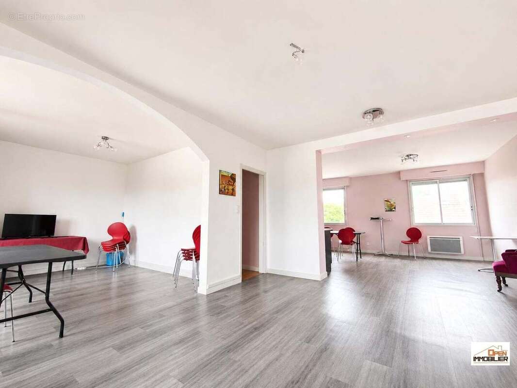 Appartement 150 m² à Angouleme  - photo 4