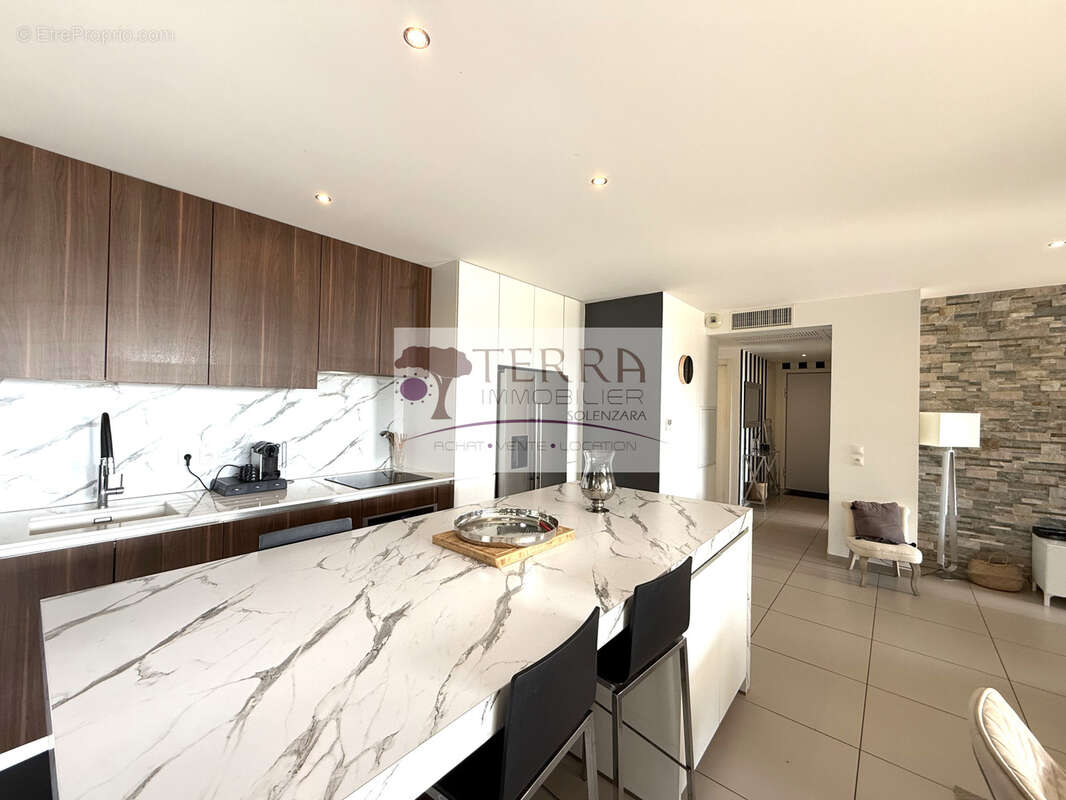 Appartement à SARI-SOLENZARA