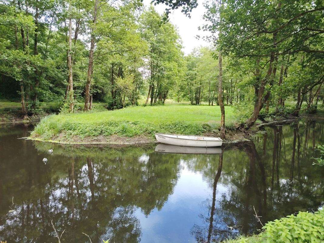 En Basse Normandie : Manoir de 331m2 de 8 pièces sur plus de 6 hectares ! Belle rénovation ! - photo 18