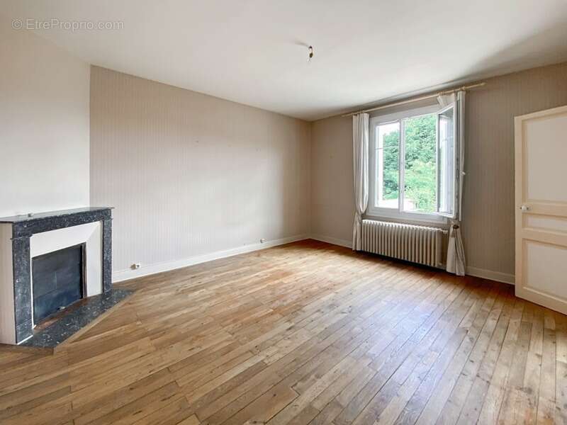 Dpt d la Vienne (86) A vendre Maison de ville type 5 à Châtellerault (86) - photo 13