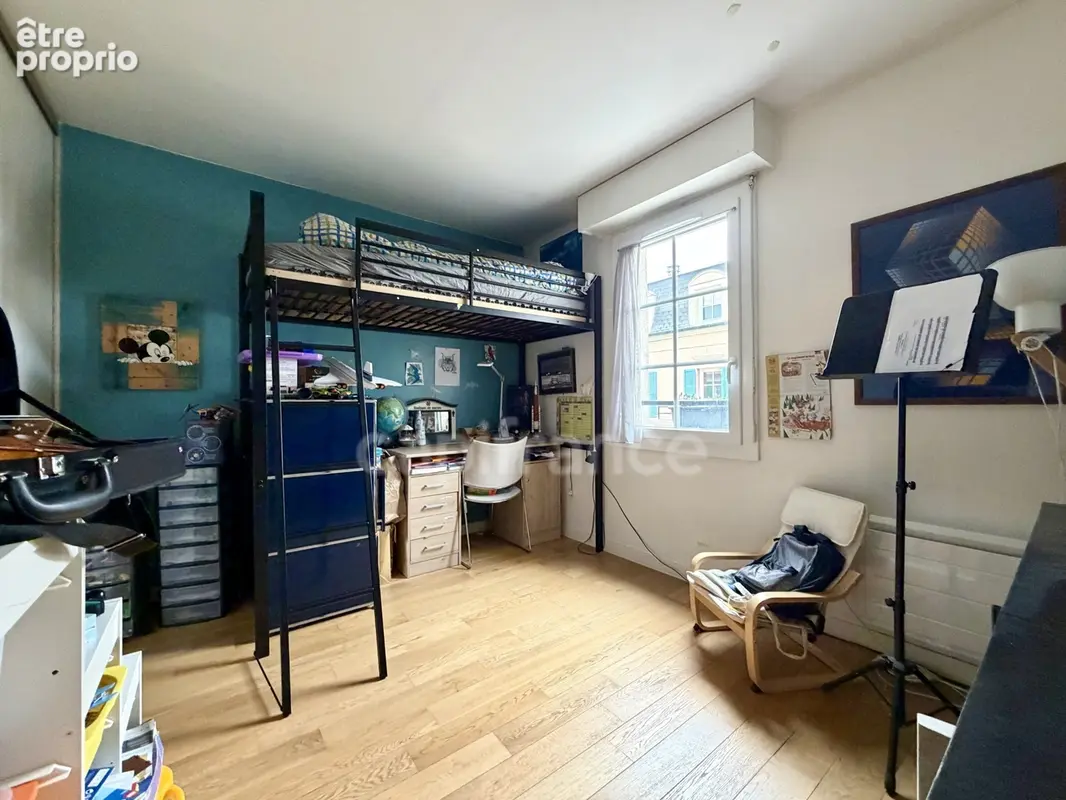 Maison familiale de 164 m² - 4 chambres - Port Cergy - photo 14