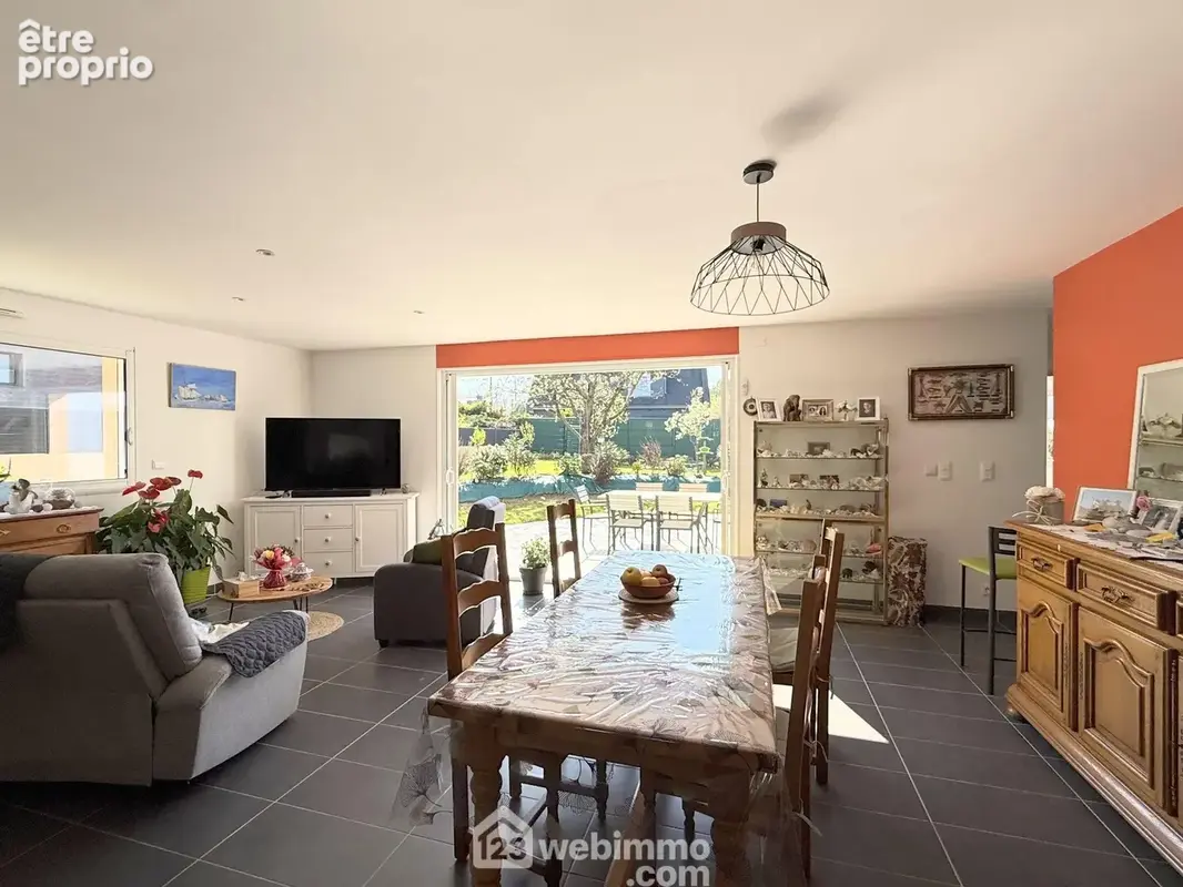 Maison 5 pièces 110 m² à vendre à Tredrez-Locquemeau (22300) - photo 3