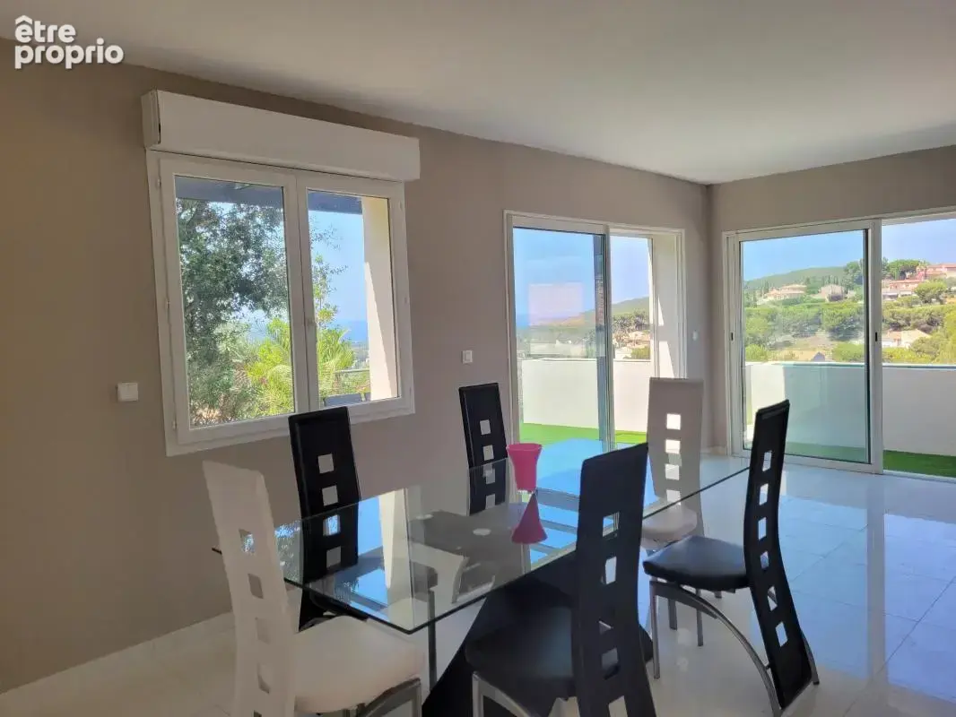 Maison 7 pièces 233 m² à vendre à Bandol (83150) - photo 4