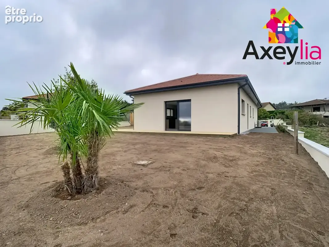 A vendre- côte roannaise - maison neuve de plain-pied 4 chambres sur terrain de 851 m2 - photo 3