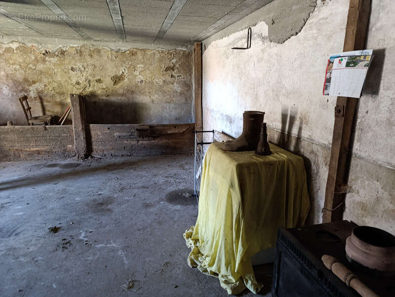 Maison à SAINT-MARTIN-VALMEROUX