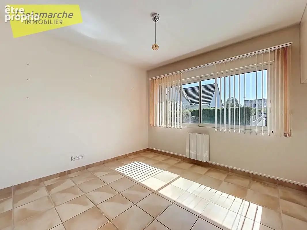 Maison familiale - 4 chambres - Vie de plain-pied - Vains (50300) - photo 8
