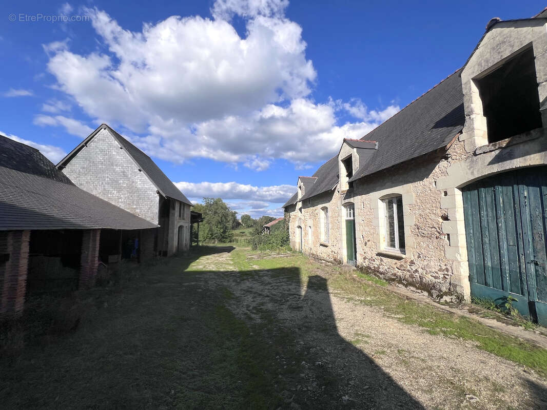 Maison à BAUGE