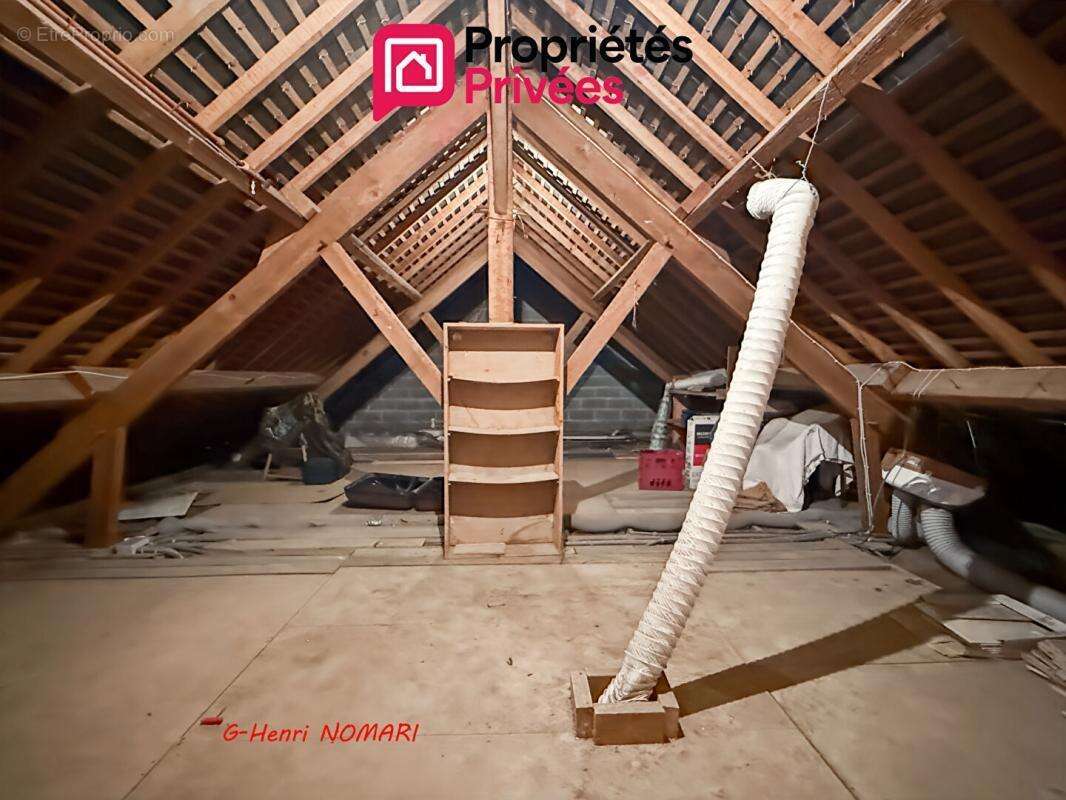 Maison à Issé, 5 pièce(s) 109 m2, 2 Chambres, terrain de 682m² - photo 13