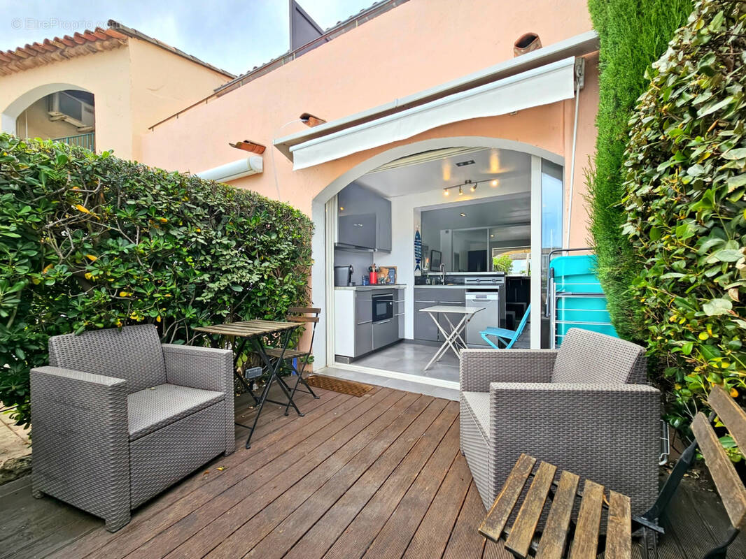 Appartement à GASSIN