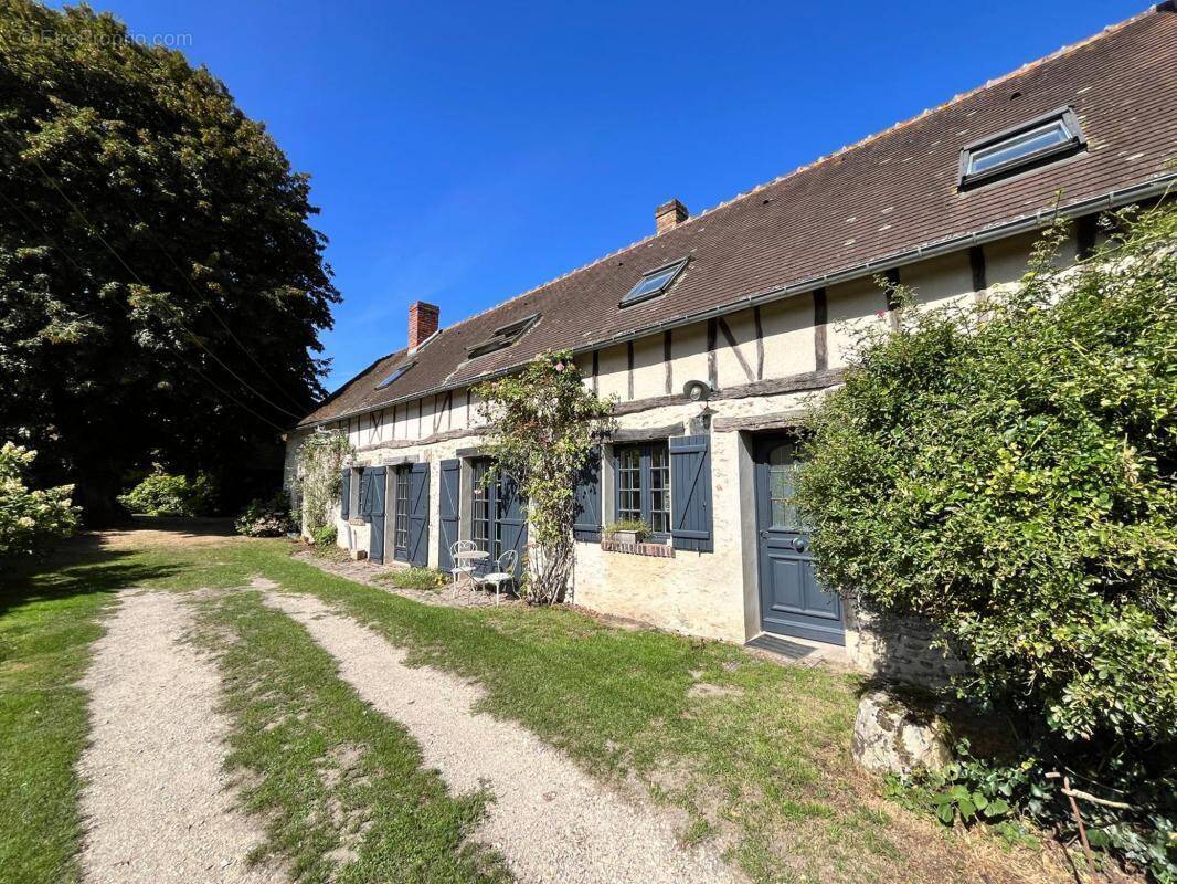 Maison à CONDE-SUR-VESGRE