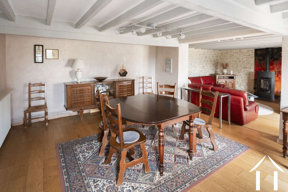 Maison à SAINT-FIRMIN