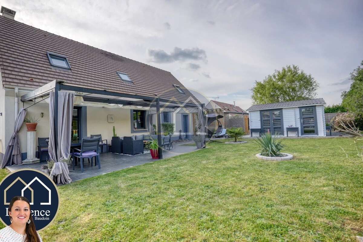 Maison à SAINTE-GEMME-MORONVAL