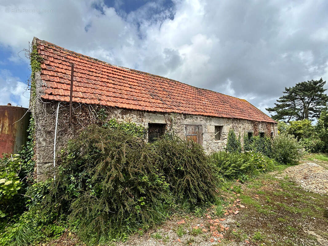 SAINT-VOUGAY - Maison de campagne - photo 5