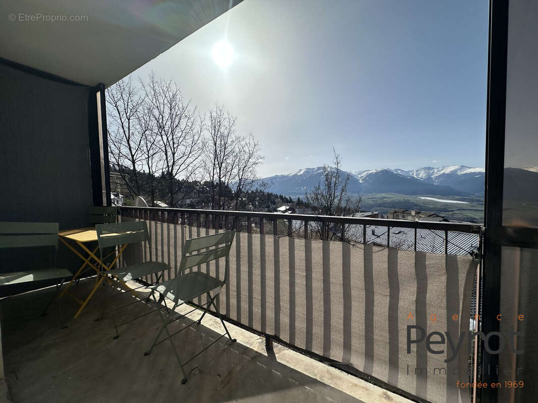 Appartement à FONT-ROMEU-ODEILLO-VIA