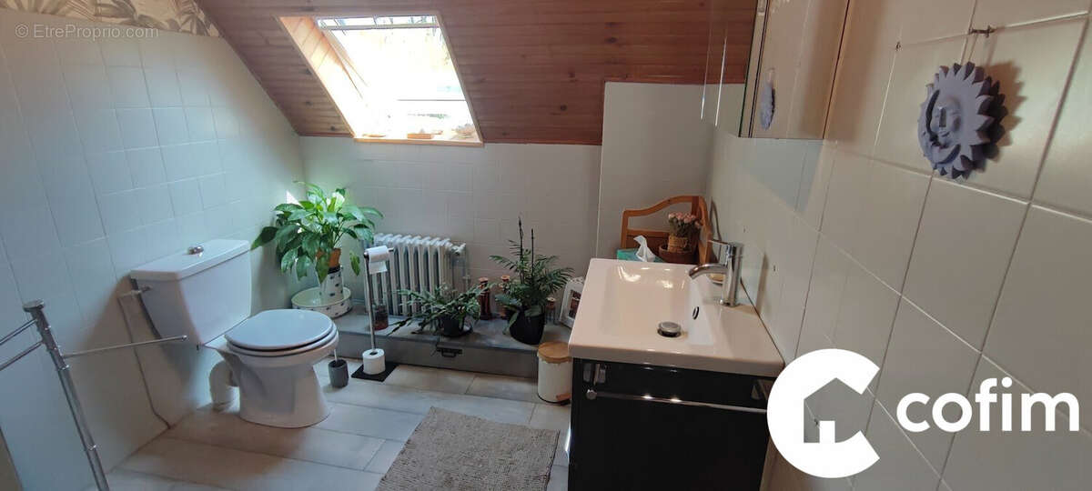 Maison à ESCOUT