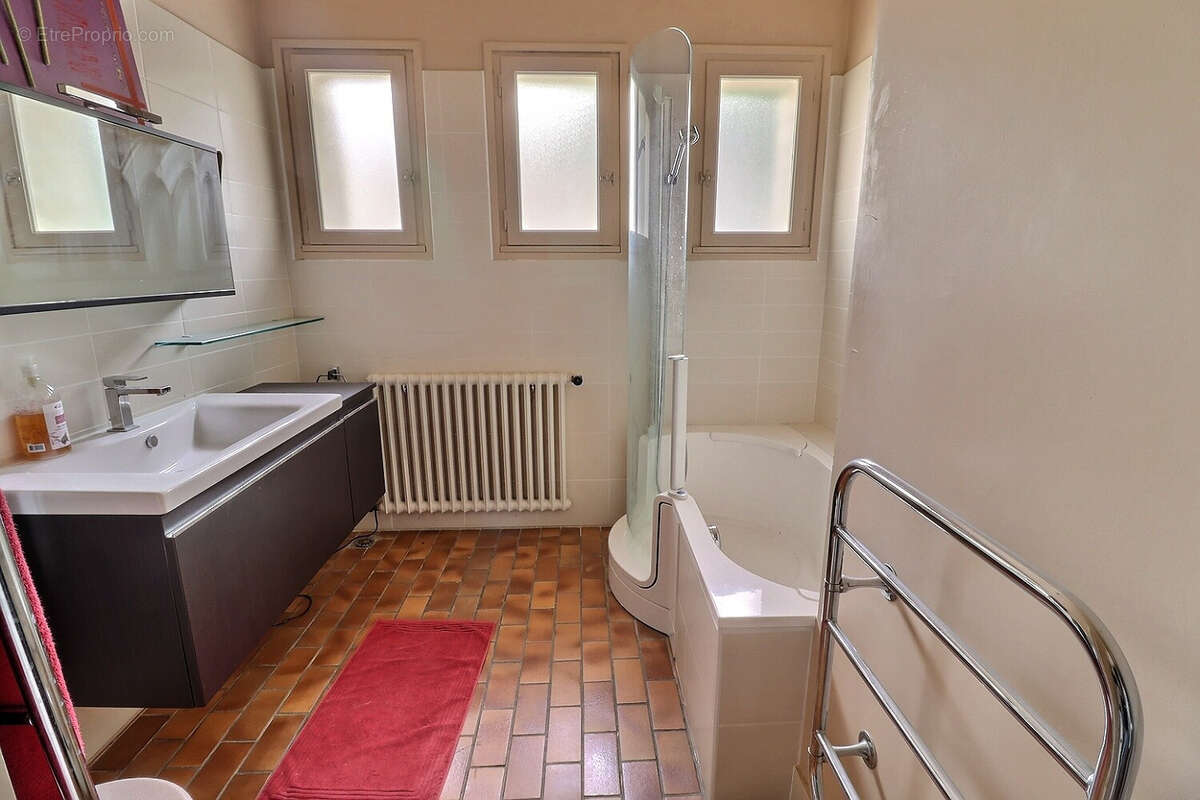 Maison à CLERMONT-L&#039;HERAULT