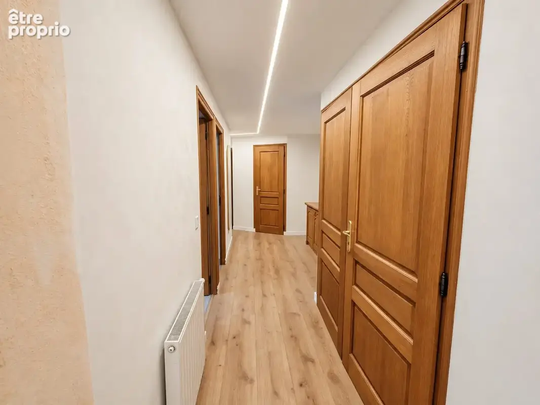 Appartement 4 pièces 90 m² à vendre à Sallanches (74700) - photo 8